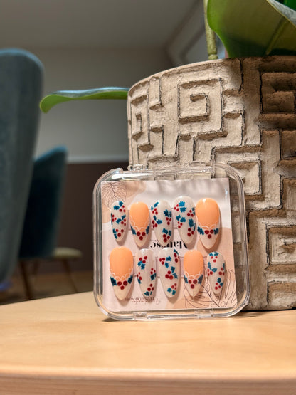 Mistletoe Kiss❄️💋